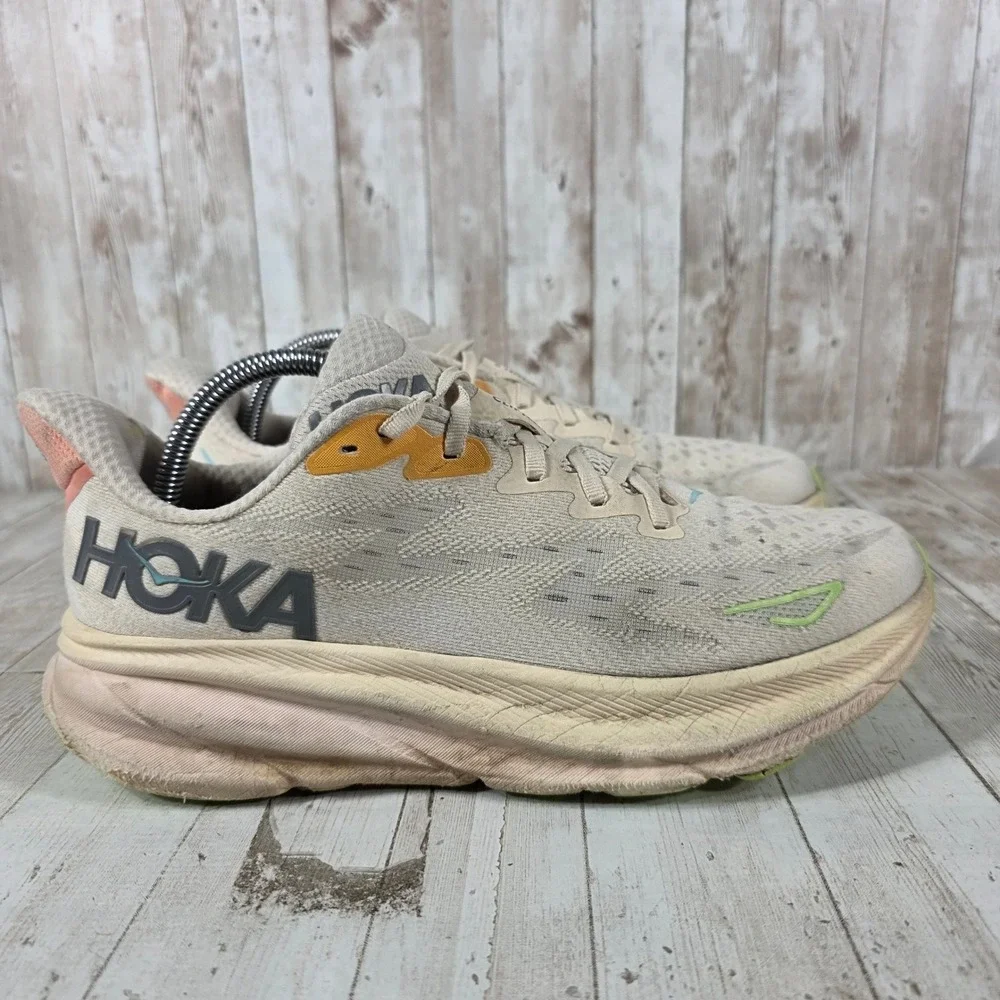 Hoka Clifton 9 Women 10B Eggnog Oat Milk Running Shoes 1127896‎ VLS Neutral
